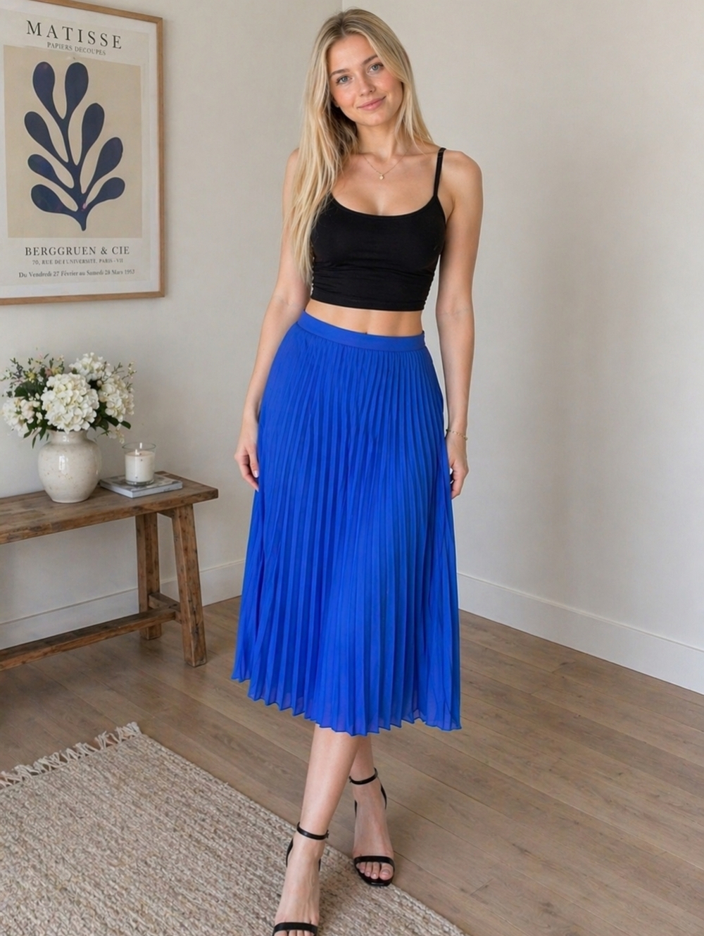 EUC Banana Republic Size 00P Brilliant Blue Pleated Midi Skirt!